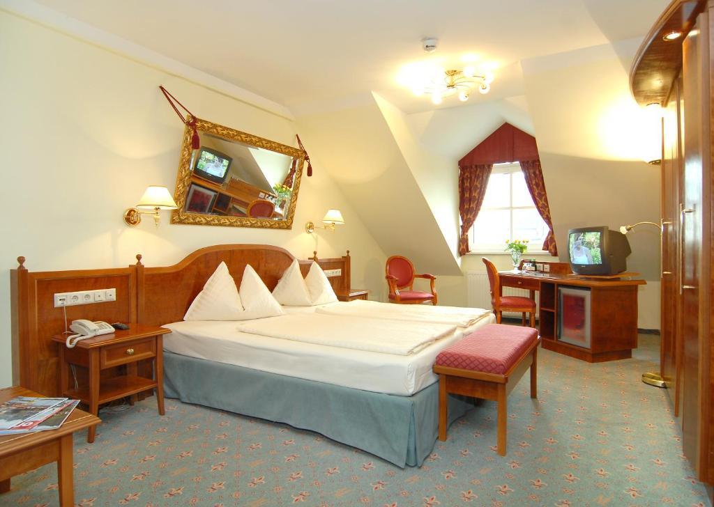 Altstadthotel Mosser Villach Room photo